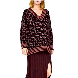 Zara v-neck loose for shimmer sweater